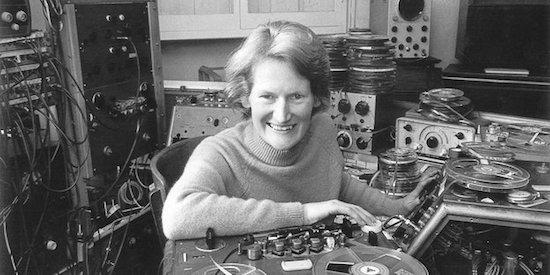 Daphne Oram in her home studio